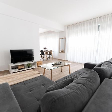 Stylish Spacious Apartment In Palaio Faliro Athen Exterior foto
